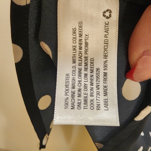 MERONA Polka Dot Black and white button Down Shirt size M - Picture 5 of 10